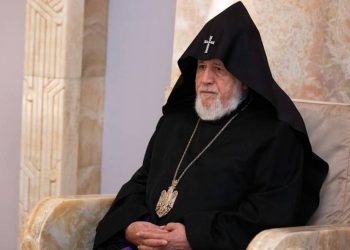 Католикос Всех Армян выразил соболезнования в связи с трагической гибелью 15 военнослужащих