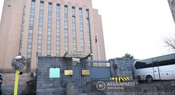 Посольство России в Армении выразило соболезнования в связи с гибелью 15 военнослужащих