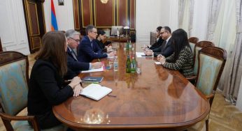 Армения придает большое значение углублению отношений с США: вице-премьер принял временного поверенного в делах США