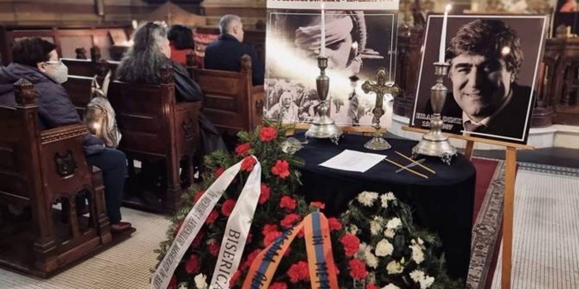 В Соборе ААЦ Бухареста отслужена литургия