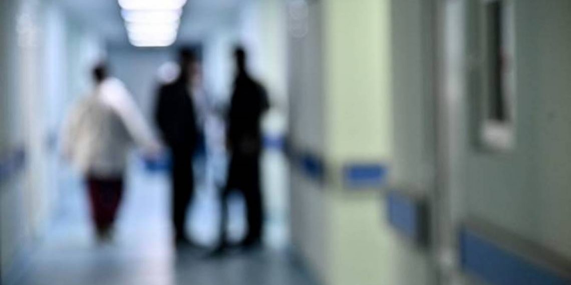 У двух военнослужащих, из трех, получивших ожоги при пожаре в казарме, наблюдается положительная динамика