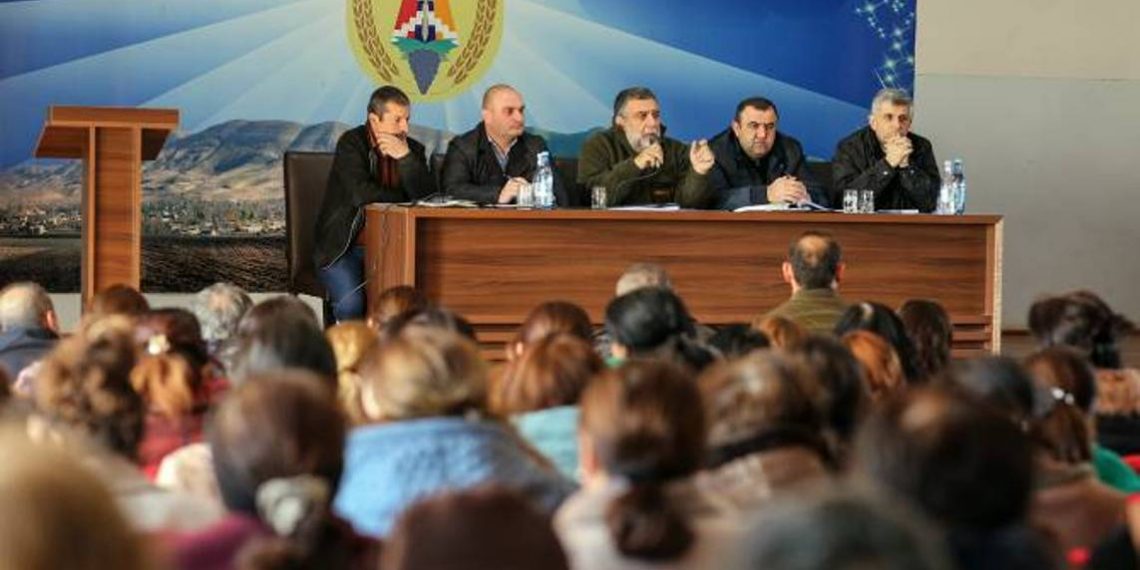 Не могу обещать, что проблем не будет, но это единственный путь, который позволит сохранить Родину: госминистр Арцаха