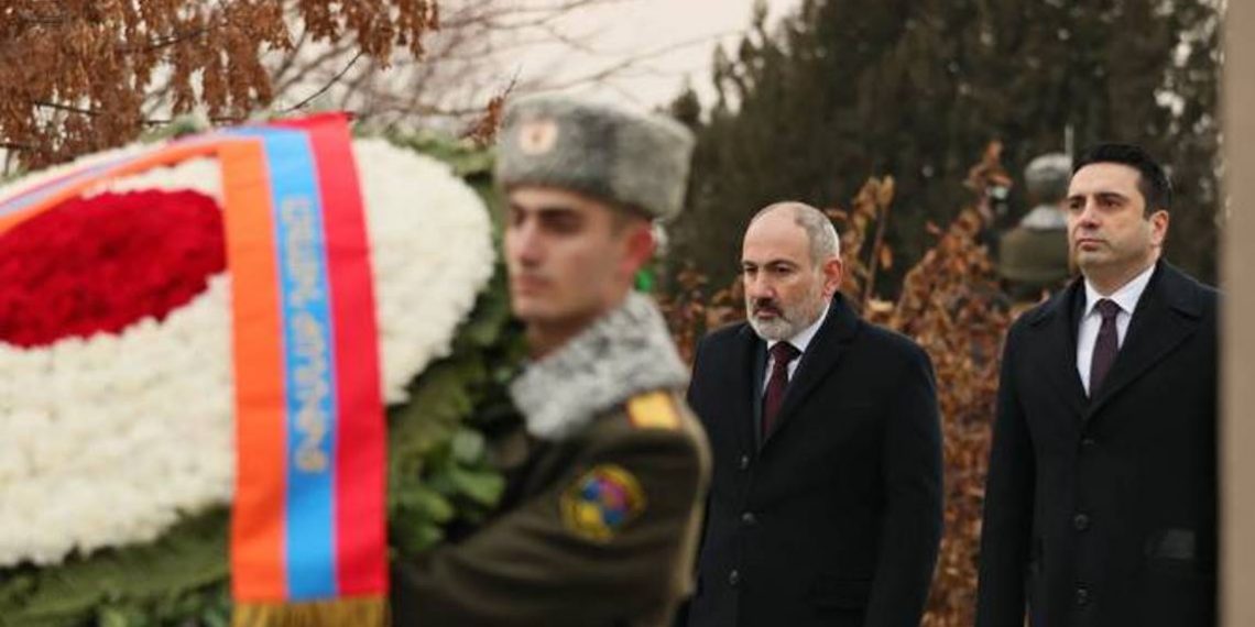 Не пожалеем усилий во имя мира и реформированных вооруженных сил. Ален Симонян