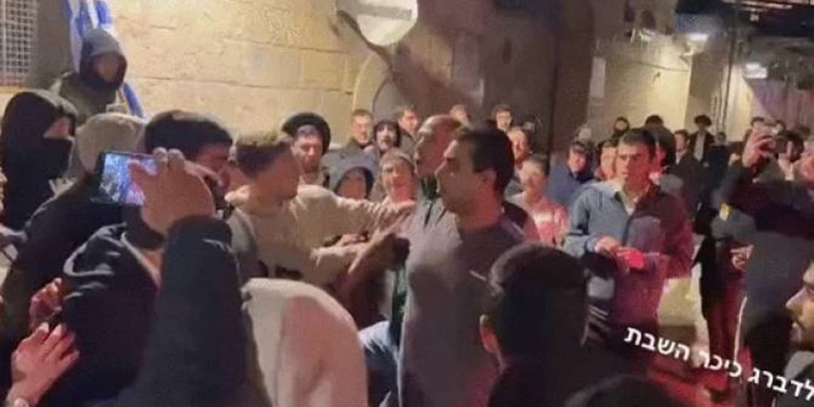 В Иерусалиме экстремисты напали на армянский ресторан