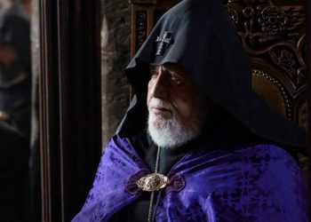 Католикос Всех Армян Гарегин II выехал в Великобританию