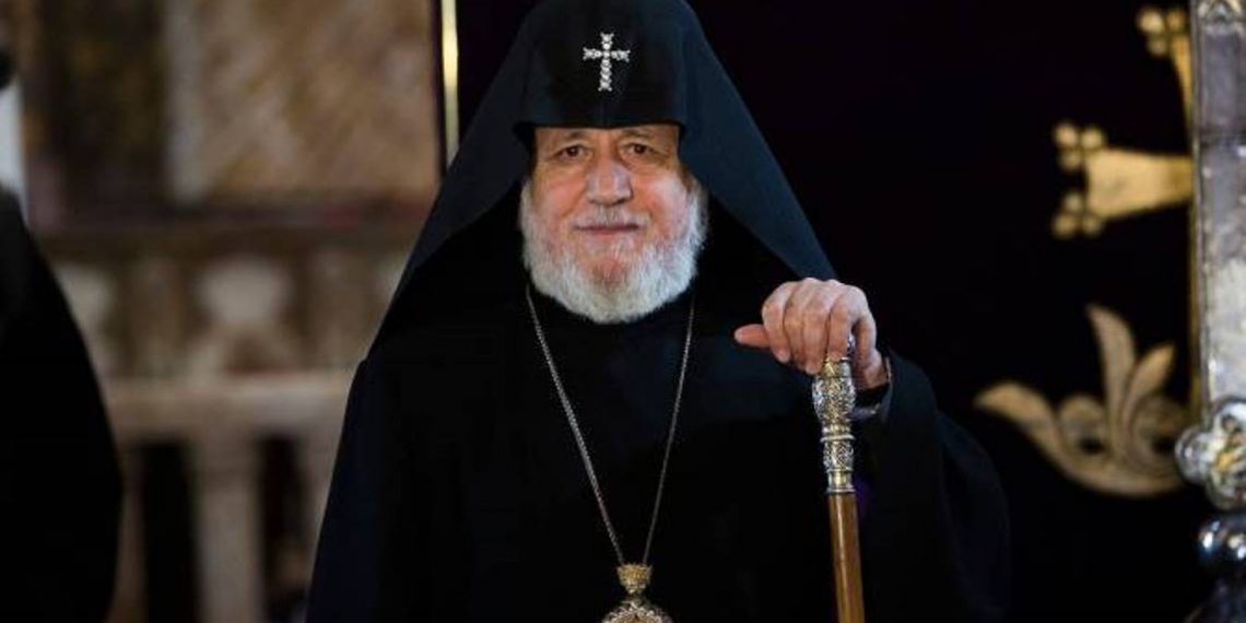 Католикос Всех Армян выразил соболезнования президенту Ирана