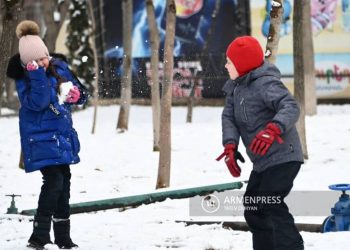 На территории Армении в ближайшие дни временами ожидается снег и туманы