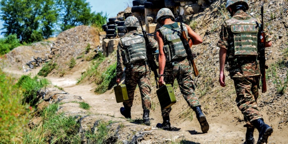 Армянская армия отмечает 31-ю годовщину формирования