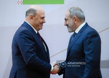 Премьер-министры Армении и России проведут в Алматы приватную встречу