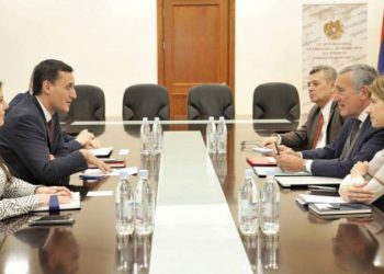 Замминистра ОНКС Армении принял посла Суверенного Военного Мальтийского Ордена