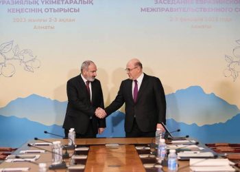 Развивающийся в НК гуманитарный кризис является чувствительным вопросом в армяно-российских отношениях: Пашинян