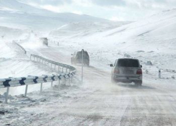 Из-за метели и плохой видимости перевал Варденяц закрыт для транспортных средств с прицепами