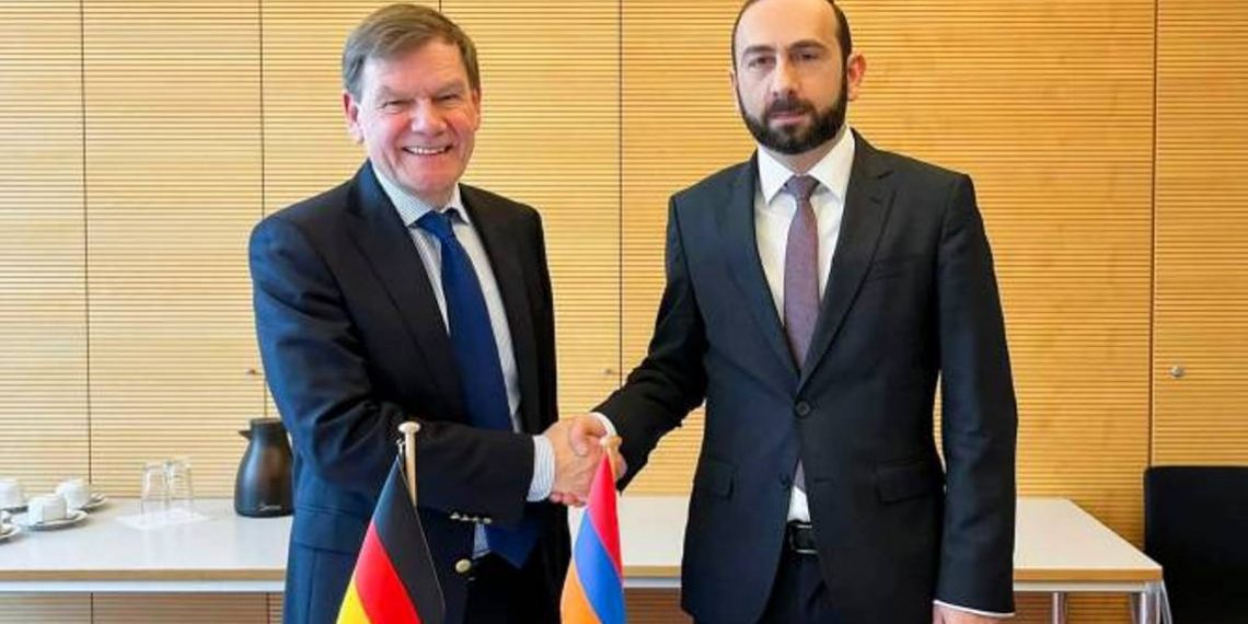 Глава МИД Армении представил председателю группы дружбы Германия-Южный Кавказ Бундестага ФРГ ситуацию в НК