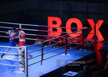 В Ереване стартовал молодежный чемпионат Армении по боксу