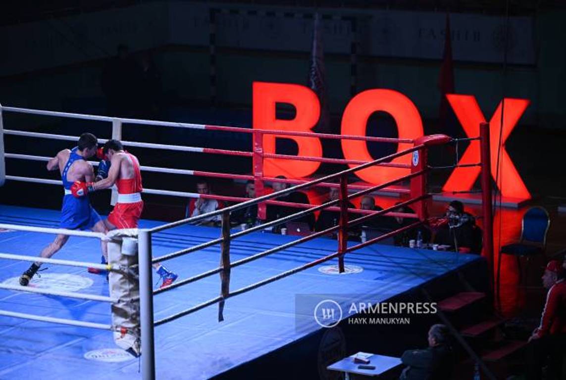 В Ереване стартовал молодежный чемпионат Армении по боксу