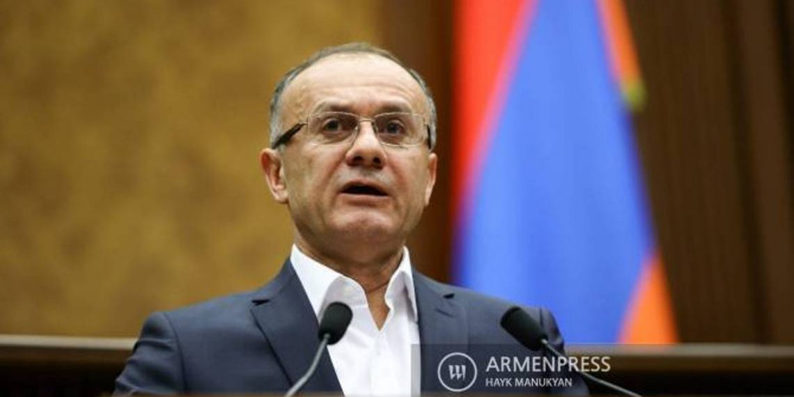 НС продолжит закрытое обсуждение ходатайства о согласии на возбуждение уголовного преследования в отношении С. Оганяна