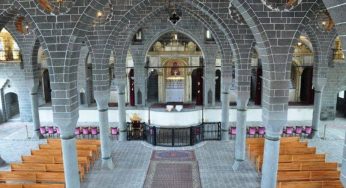Армянская церковь Сурб Киракос Диарбекира примет под своим кровом людей, лишившихся жилья вследствие землетрясения