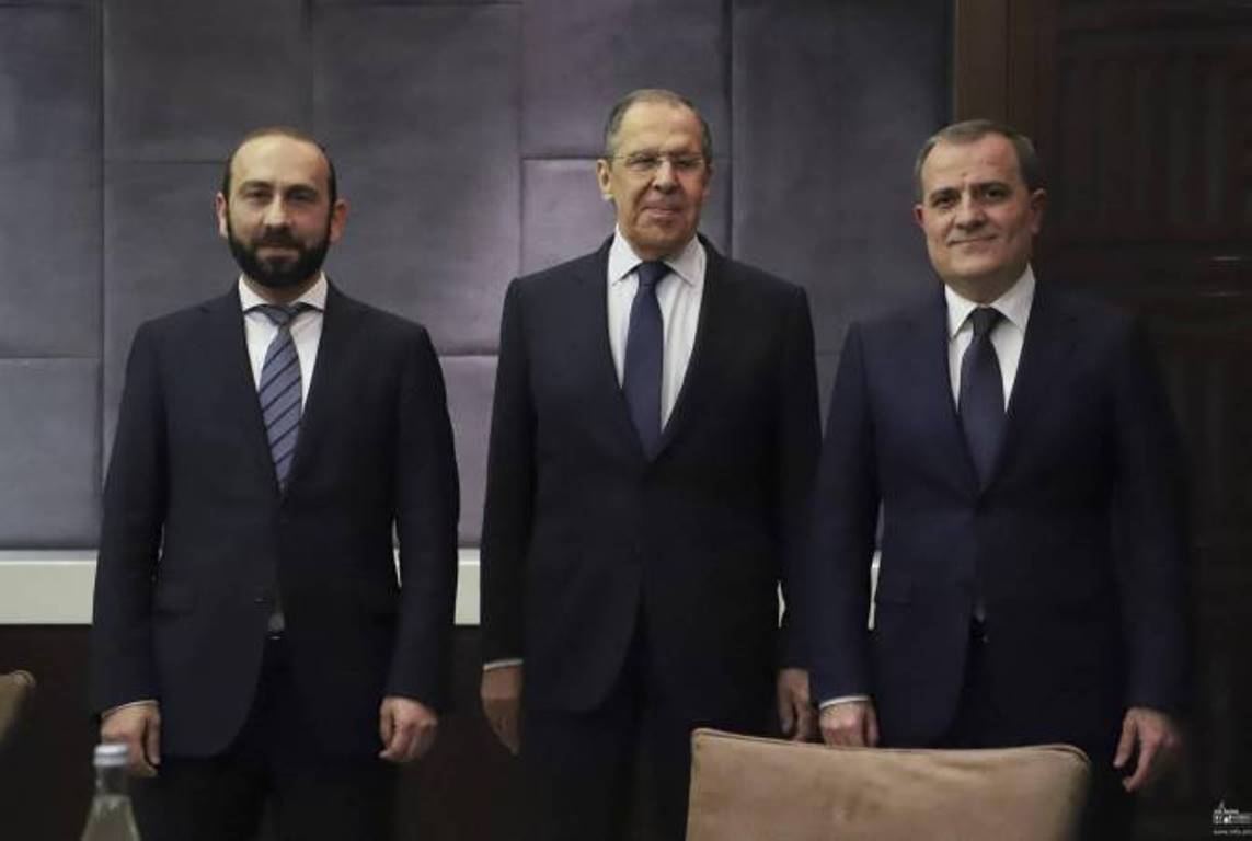 Москва сообщает о подготовке встречи министров иностранных дел Армении, России и Азербайджана