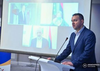 Министр экономики Армении Керобян выступит на Всемирном правительственном саммите