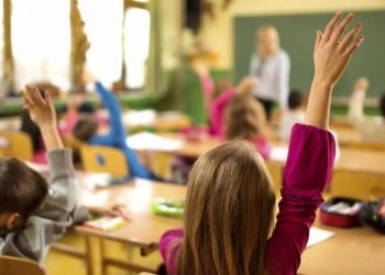 Учителя сельских школ с количеством учащихся до ста человек получат доплаты