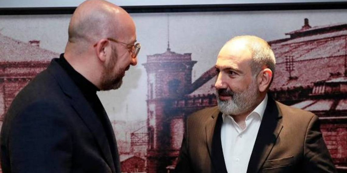 Никол Пашинян и Шарль Мишель на неформальной встрече обратились к вопросам региональной безопасности