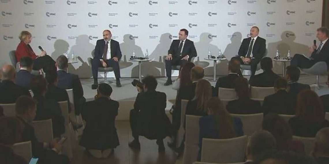 Президент Азербайджана подписал документ, в котором говорится, что НК существует. Ответ Пашиняна Алиеву