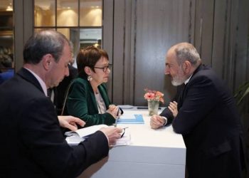 Встречи премьер-министра с президентом ЕБРР и исполнительным директором Восточного комитета немецкой экономики 