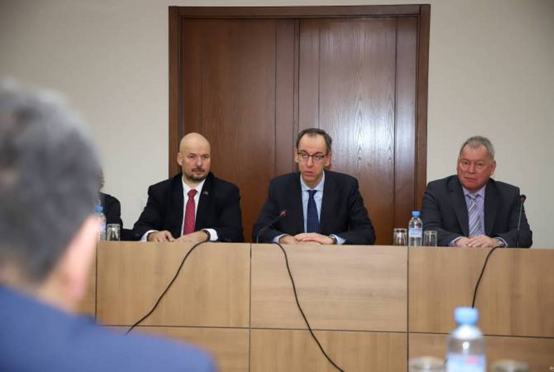 Замглавы МИД Армении принял командующего новой гражданской миссией ЕС