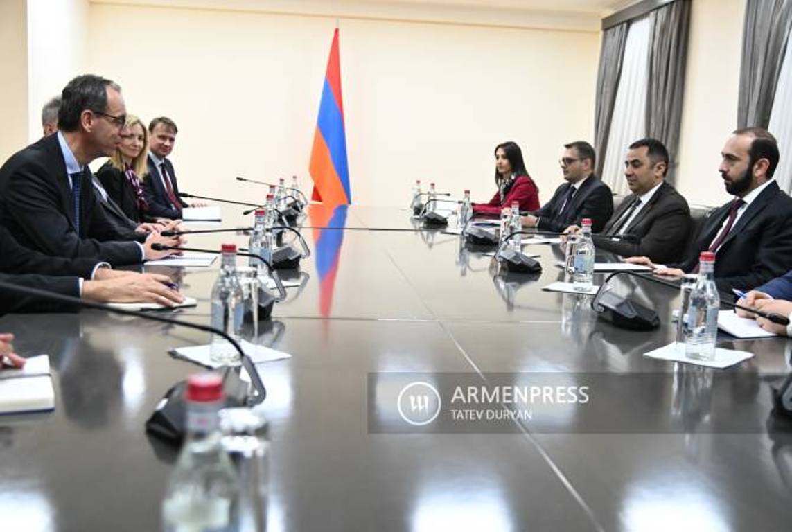 Глава МИД Армении принял делегацию ЕС и главу наблюдательной миссии ЕС в Армении