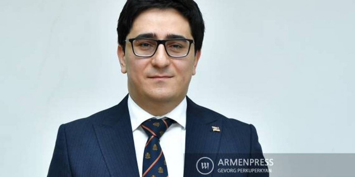 Егише Киракосян в Гааге примет участие в озвучивании вердикта Международного суда ООН по Лачинскому коридору