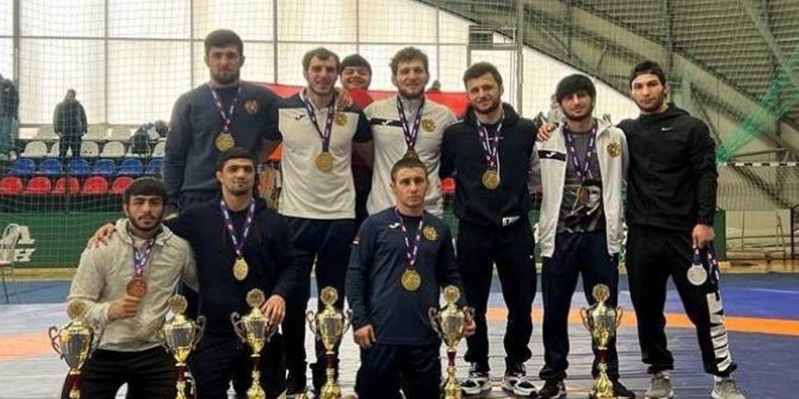 Армянские борцы греко-римского стиля на международном турнире завоевали 9 медалей