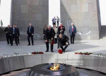 Министр иностранных дел Люксембурга почтил память жертв Геноцида армян