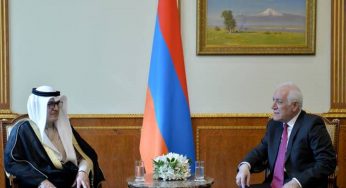 На встрече с послом Кувейта президент подчеркнул, что в вопросе НК отсутствуют элементы межрелигиозной нетерпимости