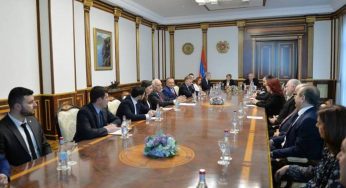 Президент Ваагн Хачатурян принял группу проживающих в Армении представителей армянской общины Сирии
