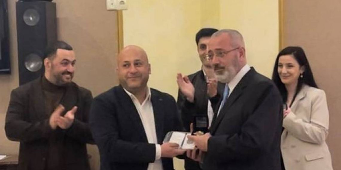 В Одессе наградили армянского дипломата