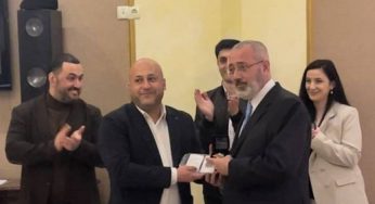 В Одессе наградили армянского дипломата