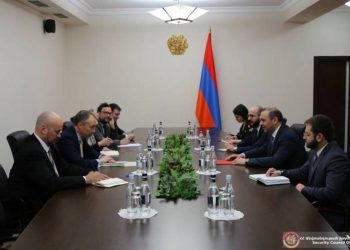 Секретарь СБ Армении и спецпредставитель ЕС по Южному Кавказу обсудили договоренности, достигнутые по брюссельскому формату