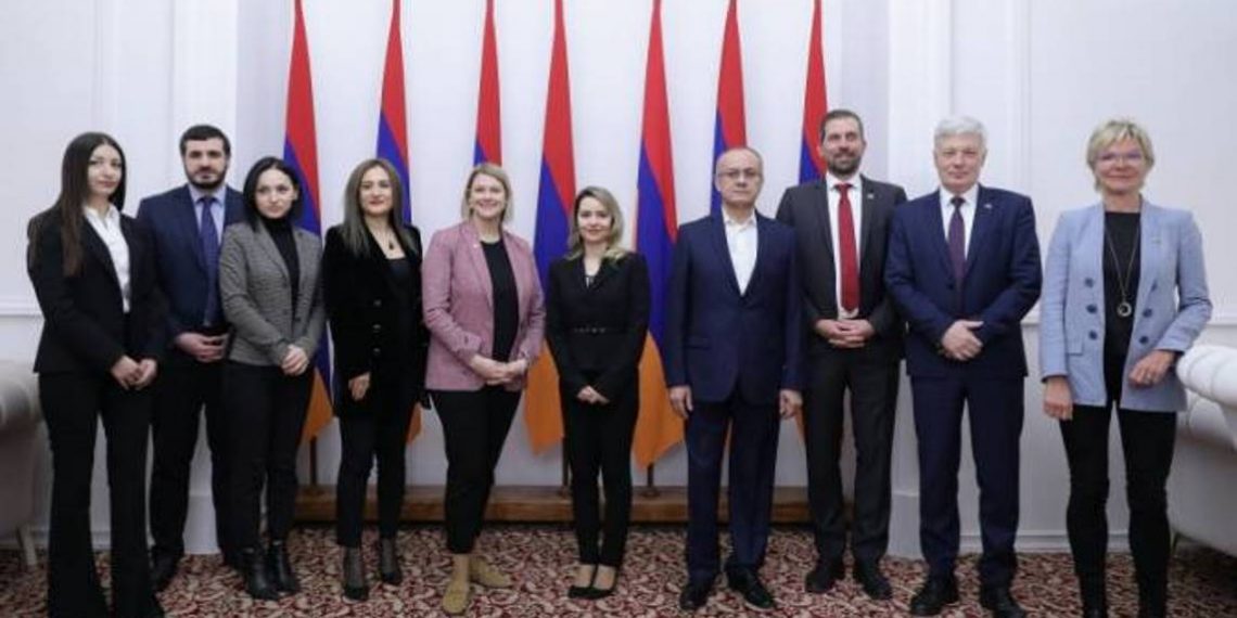 Продолжим работу с международными партнерами по разблокированию Лачинского коридора: парламентарии Люксембурга