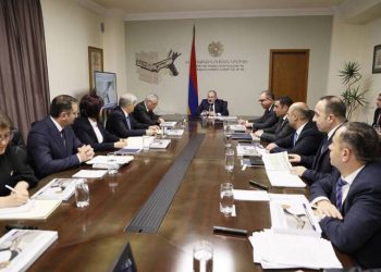 Премьер-министру представлен доклад о деятельности Комитета по градостроительству за 2022 год