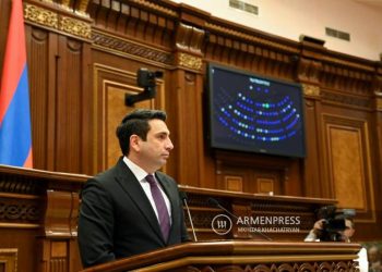 Решение о размещении гражданской миссии ЕС является сдерживающим механизмом Азербайджана: спикер НС Армении