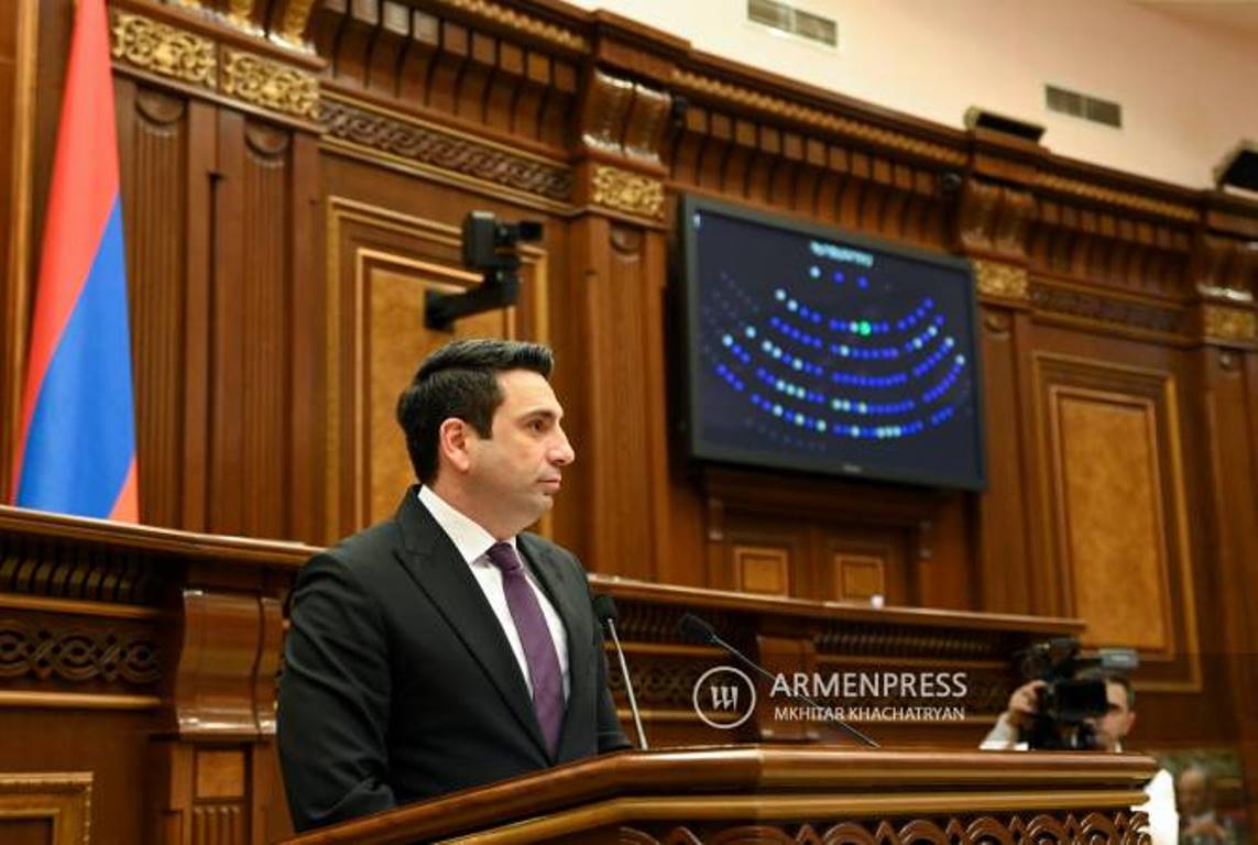 Решение о размещении гражданской миссии ЕС является сдерживающим механизмом Азербайджана: спикер НС Армении