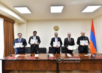 Погашены две почтовые марки «Армения — Словакия: Совместный выпуск»