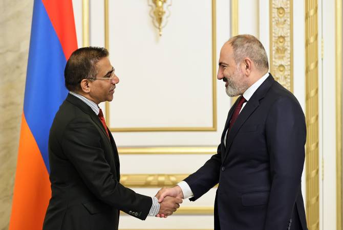 Армения заинтересована в реализации имеющегося потенциала в отношениях с Индией: Никол Пашинян на встрече с послом Индии