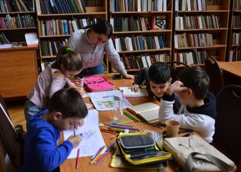 Национальная детская библиотека им. Хнко Апера предлагает около 200 культурно-образовательных программ