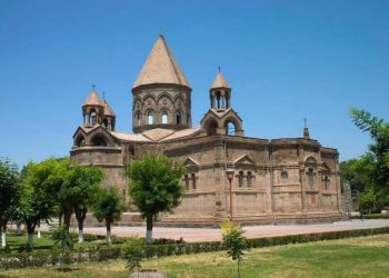 Высший духовный совет призывает ООН, ЕП и ЕС