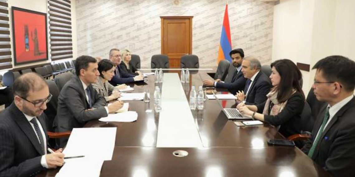 Министр образования, науки, культуры и спорта Армении приняла экспертов ЮНЕСКО