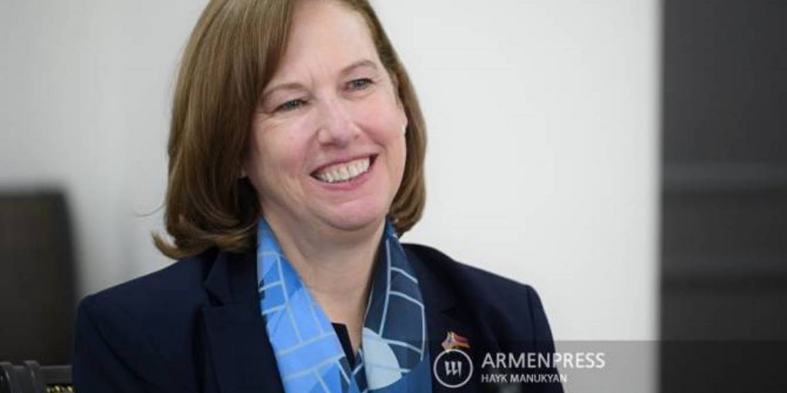 США сделают все возможное для урегулирования армяно-азербайджанского конфликта и отношений с Турцией: Посол