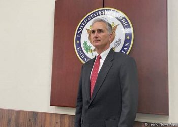 Наша конечная цель — достижение мира между Азербайджаном и Арменией: Луис Боно