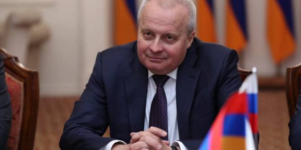 Глава фракции ГД обратил внимание посла РФ на диверсионное нападение, совершенное ВС Азербайджана в Нагорном Карабахе