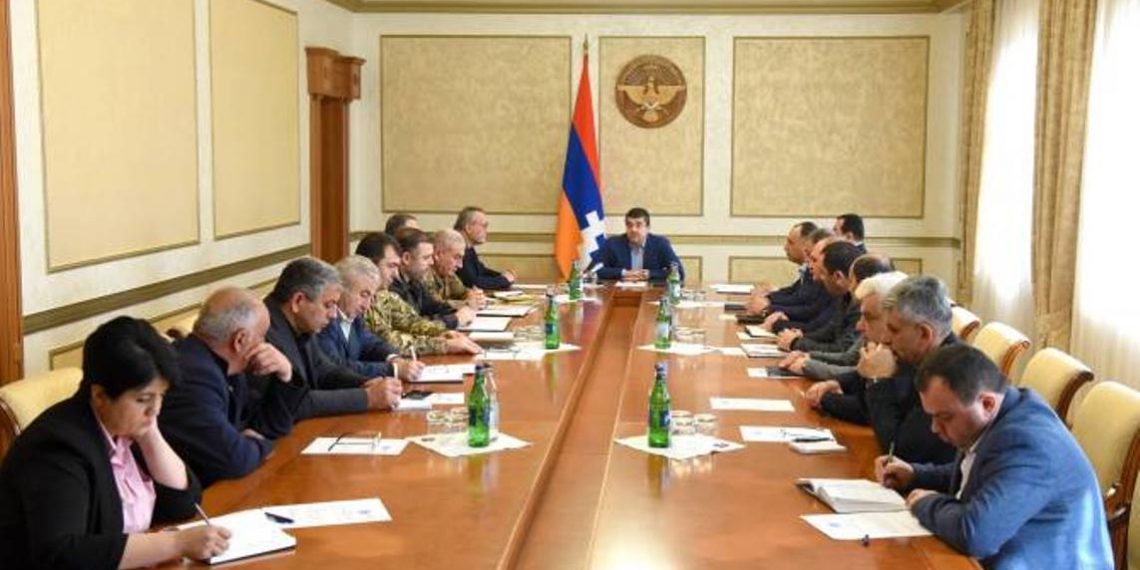 Азербайджан пригрозил предпринять жесткие шаги в случае неприятия Арцахом политики интеграции: президент Арцаха